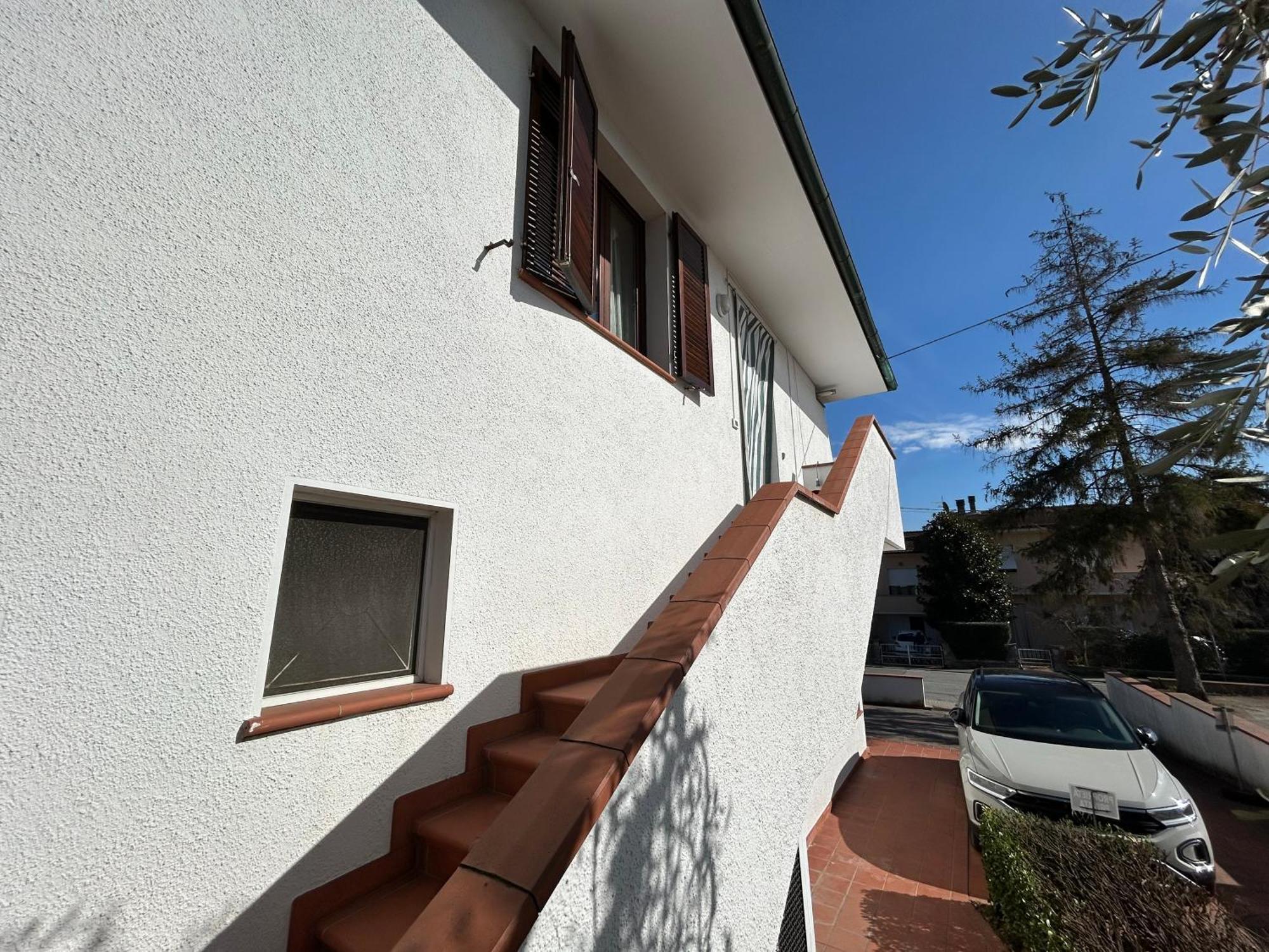 Appartamento La Casa Di Simo Montecalvoli Экстерьер фото